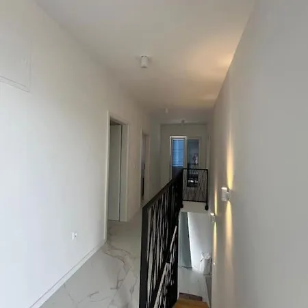 فيلة Mak Ražanac