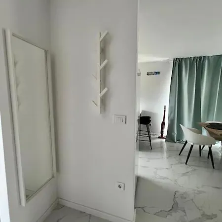 Mak Villa